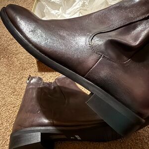 Elegant Women's Brown Leather Ankle Boots